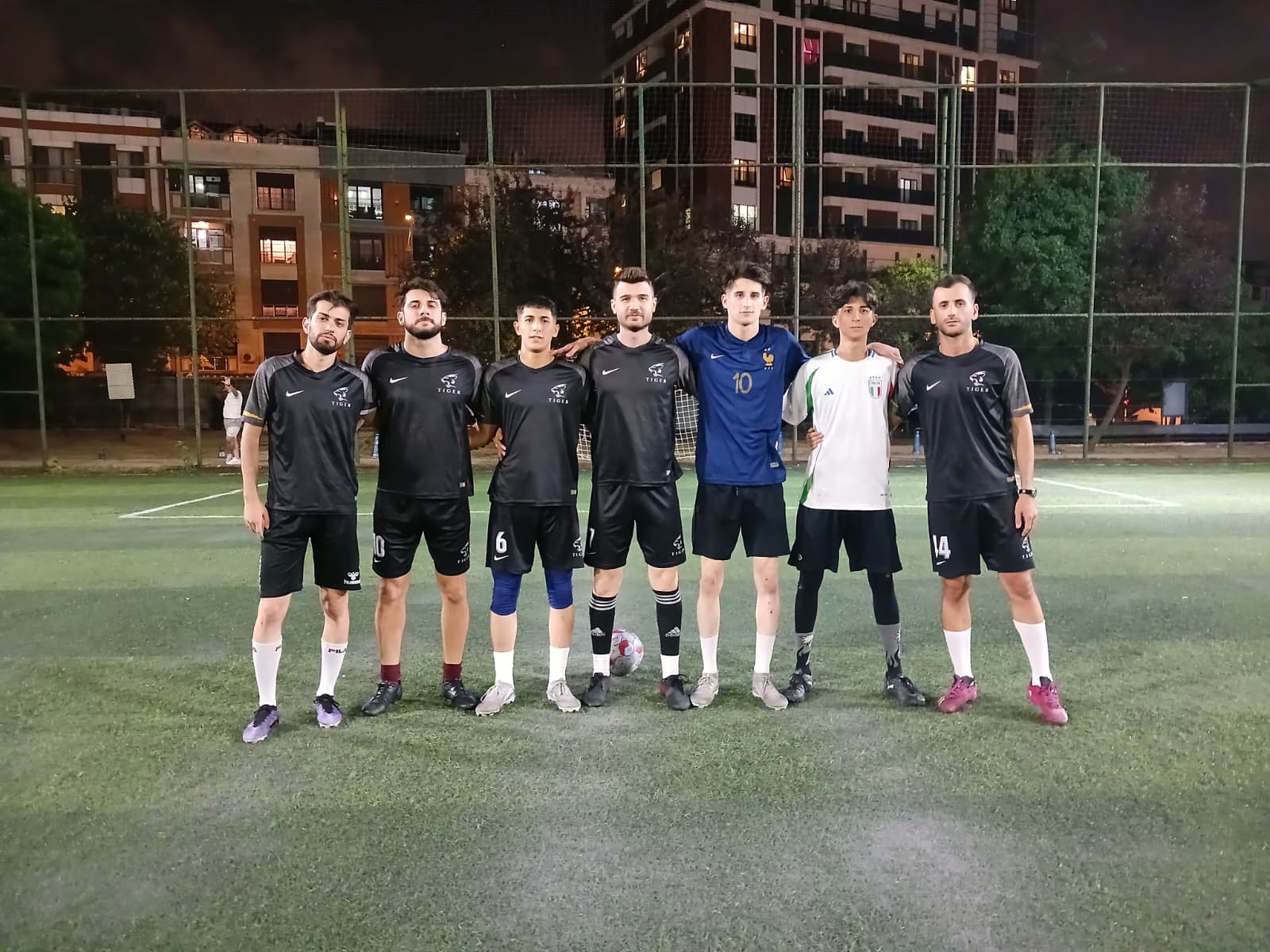 FC TGERS - BLGE TEAM